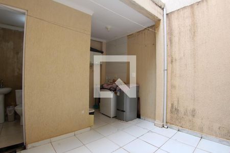 Casa à venda com 88m², 2 quartos e 1 vaga Casa à venda com 88m², 2 quartos e 1 vagaÁrea de Serviço