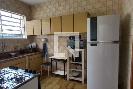 Casa à venda com 192m², 3 quartos e 5 vagas