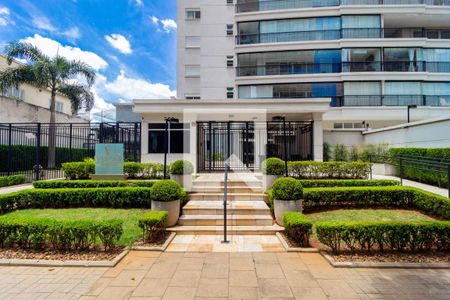 Apartamento à venda com 156m², 3 quartos e 3 vagasFachada