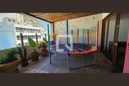 Apartamento à venda com 267m², 5 quartos e 1 vaga