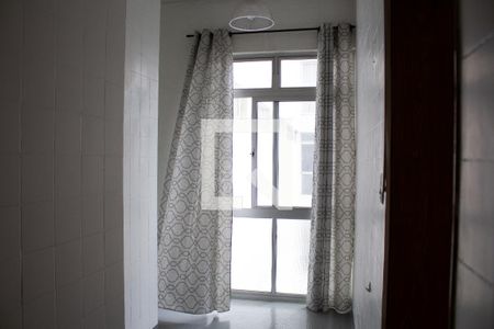 Apartamento à venda com 243m², 3 quartos e 2 vagas Apartamento à venda com 243m², 3 quartos e 2 vagasCozinha