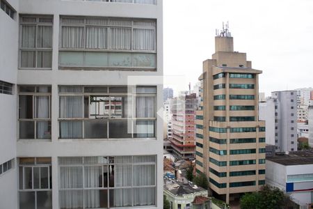 Apartamento à venda com 243m², 3 quartos e 2 vagas Apartamento à venda com 243m², 3 quartos e 2 vagasVista Sala 2