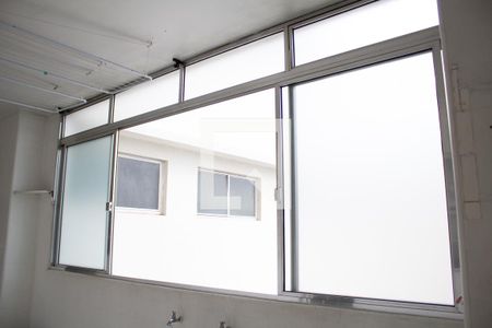 Apartamento à venda com 243m², 3 quartos e 2 vagas Apartamento à venda com 243m², 3 quartos e 2 vagasÁrea de Serviço