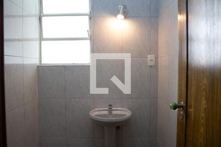 Apartamento à venda com 243m², 3 quartos e 2 vagas Apartamento à venda com 243m², 3 quartos e 2 vagasLavabo