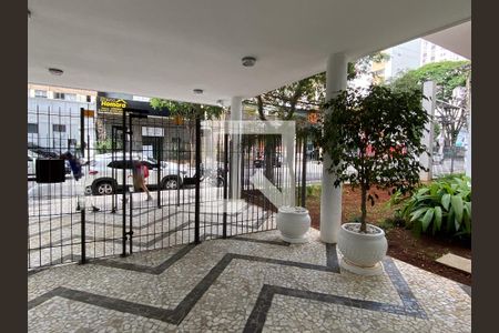 Apartamento à venda com 243m², 3 quartos e 2 vagas Apartamento à venda com 243m², 3 quartos e 2 vagasÁrea comum