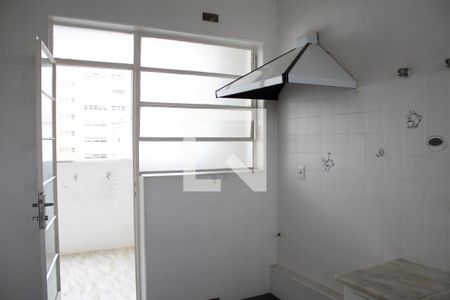 Apartamento à venda com 243m², 3 quartos e 2 vagas Apartamento à venda com 243m², 3 quartos e 2 vagasCozinha