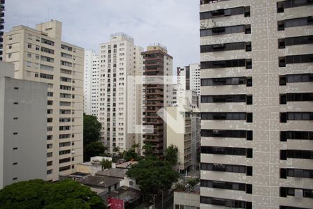 Apartamento à venda com 243m², 3 quartos e 2 vagas Apartamento à venda com 243m², 3 quartos e 2 vagasVista Suíte