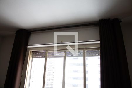 Apartamento à venda com 243m², 3 quartos e 2 vagas Apartamento à venda com 243m², 3 quartos e 2 vagasSuíte