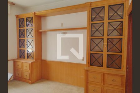 Apartamento à venda com 243m², 3 quartos e 2 vagas Apartamento à venda com 243m², 3 quartos e 2 vagasQuarto 2