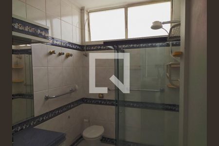 Apartamento à venda com 243m², 3 quartos e 2 vagas Apartamento à venda com 243m², 3 quartos e 2 vagasBanheiro do Quarto 4
