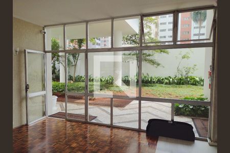 Apartamento à venda com 243m², 3 quartos e 2 vagas Apartamento à venda com 243m², 3 quartos e 2 vagasÁrea comum