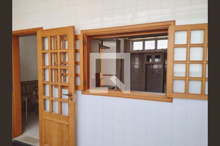 Apartamento à venda com 243m², 3 quartos e 2 vagas Apartamento à venda com 243m², 3 quartos e 2 vagasCozinha