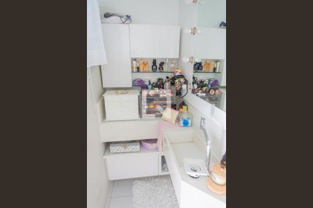 Casa à venda com 175m², 3 quartos e 2 vagasSuite Quarto 1