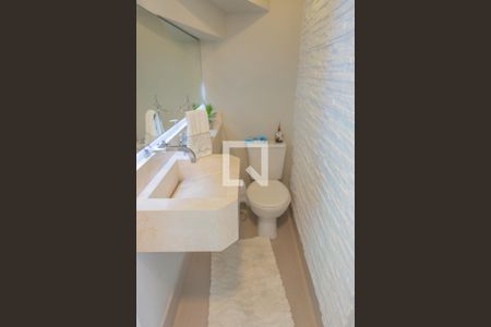 Casa à venda com 175m², 3 quartos e 2 vagasLavabo