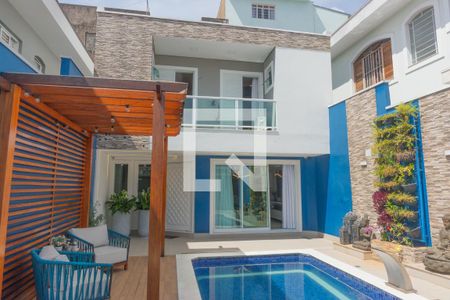 Casa à venda com 175m², 3 quartos e 2 vagasFachada