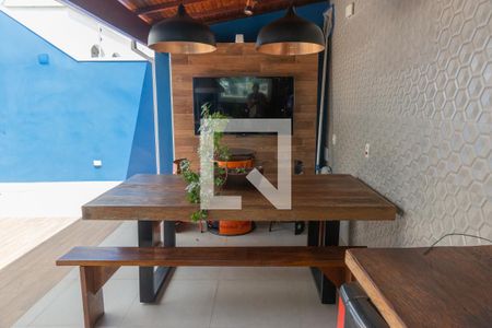 Casa à venda com 175m², 3 quartos e 2 vagasChurrasqueira