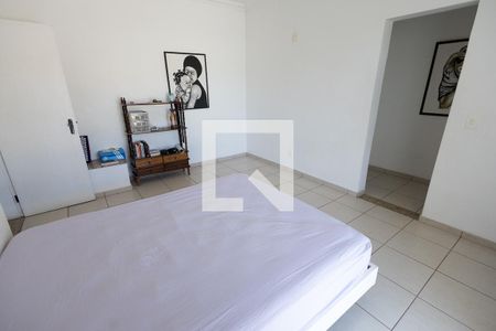 Casa à venda com 1000m², 4 quartos e 3 vagasQuarto 4 / suite e closet