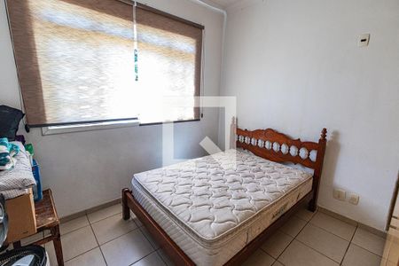 Casa à venda com 1000m², 4 quartos e 3 vagasQuarto 1