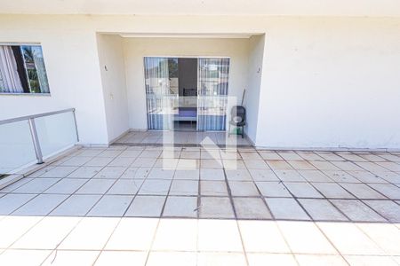 Casa à venda com 1000m², 4 quartos e 3 vagasVaranda