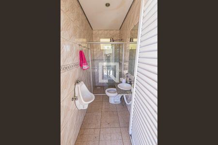 Casa à venda com 1000m², 4 quartos e 3 vagasBanheiro de Serviço 2