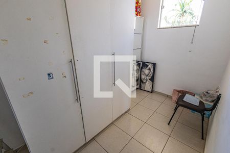 Casa à venda com 1000m², 4 quartos e 3 vagasCloset