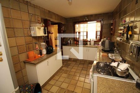 Casa à venda com 204m², 4 quartos e 2 vagas