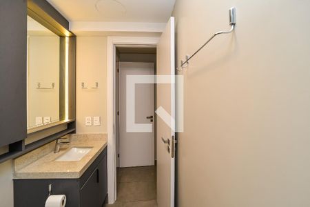 Apartamento à venda com 56m², 2 quartos e 1 vaga Apartamento à venda com 56m², 2 quartos e 1 vagaBanheiro da Suíte