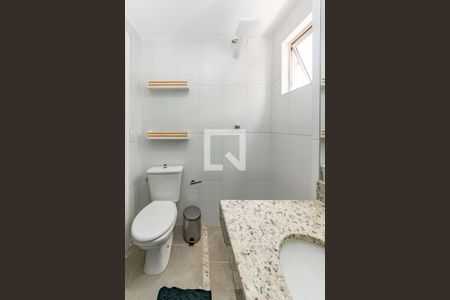 Apartamento para alugar com 55m², 2 quartos e 2 vagas Apartamento para alugar com 55m², 2 quartos e 2 vagasBanheiro da Suíte