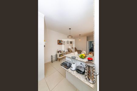 Apartamento para alugar com 55m², 2 quartos e 2 vagas Apartamento para alugar com 55m², 2 quartos e 2 vagasCozinha