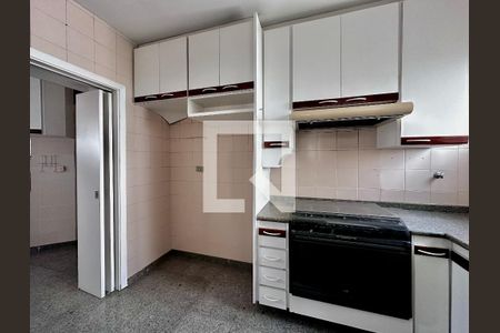 Apartamento à venda com 172m², 3 quartos e 2 vagas Apartamento à venda com 172m², 3 quartos e 2 vagasCozinha