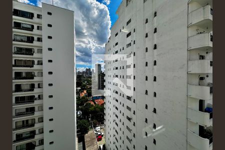 Apartamento à venda com 172m², 3 quartos e 2 vagas Apartamento à venda com 172m², 3 quartos e 2 vagasVista Quarto 2