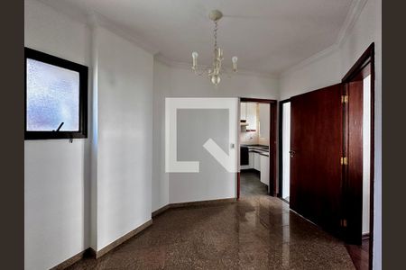 Apartamento à venda com 172m², 3 quartos e 2 vagas Apartamento à venda com 172m², 3 quartos e 2 vagasCopa