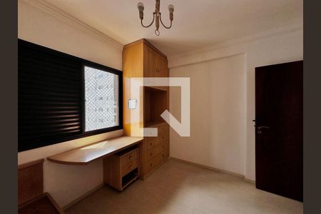 Apartamento à venda com 172m², 3 quartos e 2 vagas Apartamento à venda com 172m², 3 quartos e 2 vagasQuarto 2