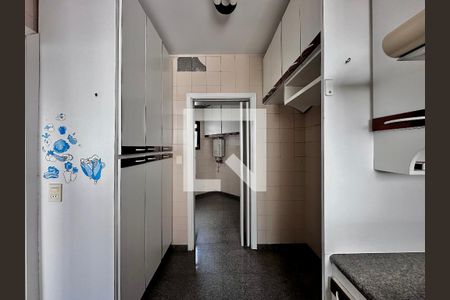 Apartamento à venda com 172m², 3 quartos e 2 vagas Apartamento à venda com 172m², 3 quartos e 2 vagasCozinha