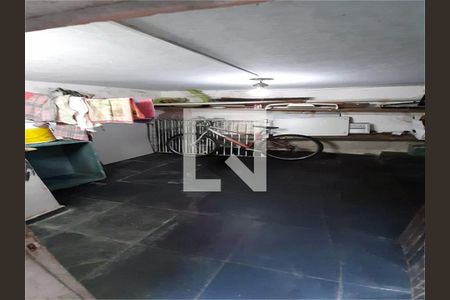 Casa à venda com 257m², 6 quartos e 2 vagas
