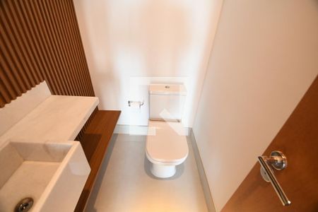 Apartamento para alugar com 170m², 3 quartos e 3 vagasLavabo