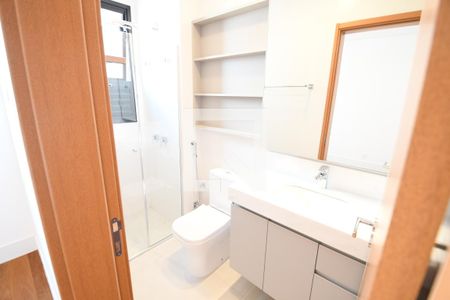 Apartamento para alugar com 170m², 3 quartos e 3 vagasBanheiro 2