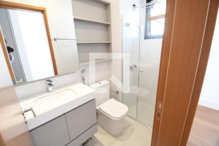 Apartamento para alugar com 170m², 3 quartos e 3 vagasBanheiro 3