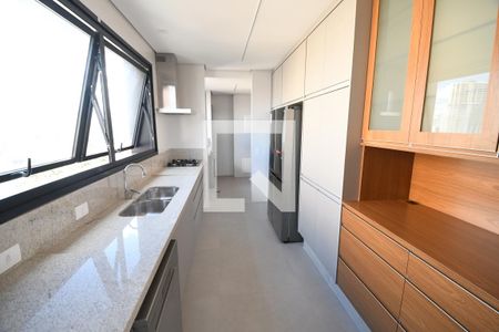 Apartamento para alugar com 170m², 3 quartos e 3 vagasCozinha