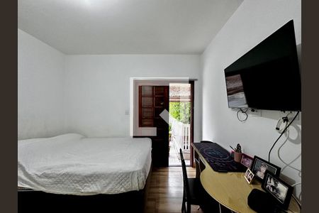 Casa à venda com 200m², 3 quartos e 2 vagasQuarto 3