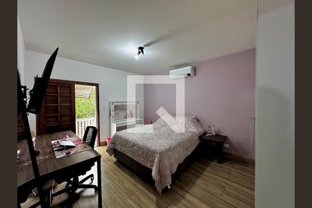 Casa à venda com 200m², 3 quartos e 2 vagasQuarto 2