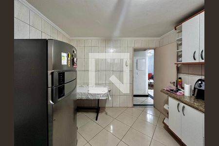 Casa à venda com 200m², 3 quartos e 2 vagasCozinha