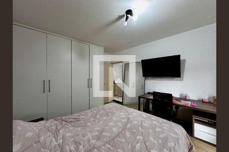 Casa à venda com 200m², 3 quartos e 2 vagasQuarto 2