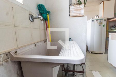 Apartamento à venda com 49m², 2 quartos e 1 vaga Apartamento à venda com 49m², 2 quartos e 1 vagaÁrea de serviço