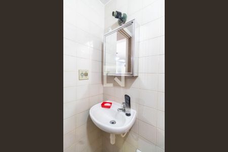 Apartamento à venda com 49m², 2 quartos e 1 vaga Apartamento à venda com 49m², 2 quartos e 1 vagaBanheiro