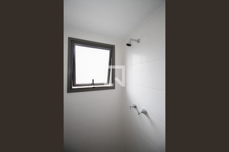 Apartamento à venda com 76m², 2 quartos e 1 vaga Apartamento à venda com 76m², 2 quartos e 1 vagaBanheiro da Suíte 1