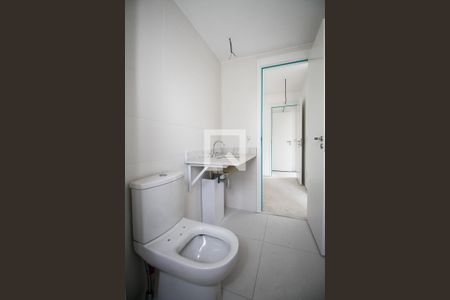 Apartamento à venda com 76m², 2 quartos e 1 vaga Apartamento à venda com 76m², 2 quartos e 1 vagaBanheiro da Suíte 2