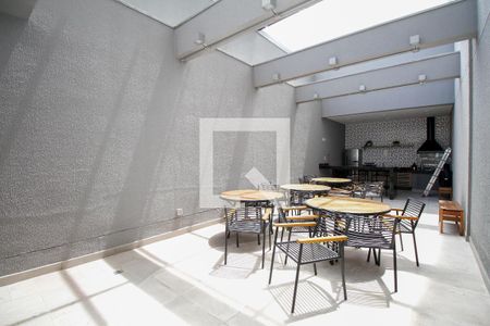 Apartamento à venda com 76m², 2 quartos e 1 vaga Apartamento à venda com 76m², 2 quartos e 1 vagaÁrea Comum - Churrasqueira