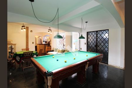 Casa à venda com 280m², 3 quartos e 2 vagasSala de Jogos