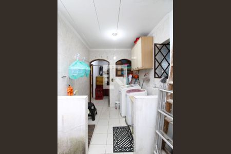 Casa à venda com 280m², 3 quartos e 2 vagasÁrea de Serviço